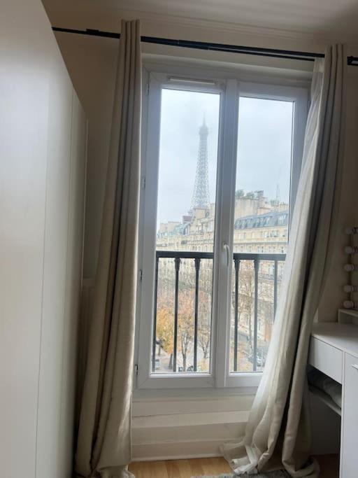 Appartement Paris Vue Tour Eiffel Trocadero Exterior photo
