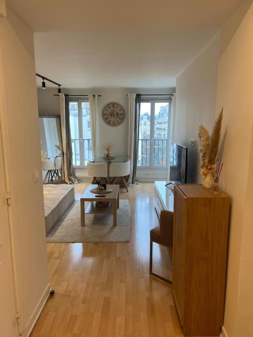 Appartement Paris Vue Tour Eiffel Trocadero Exterior photo