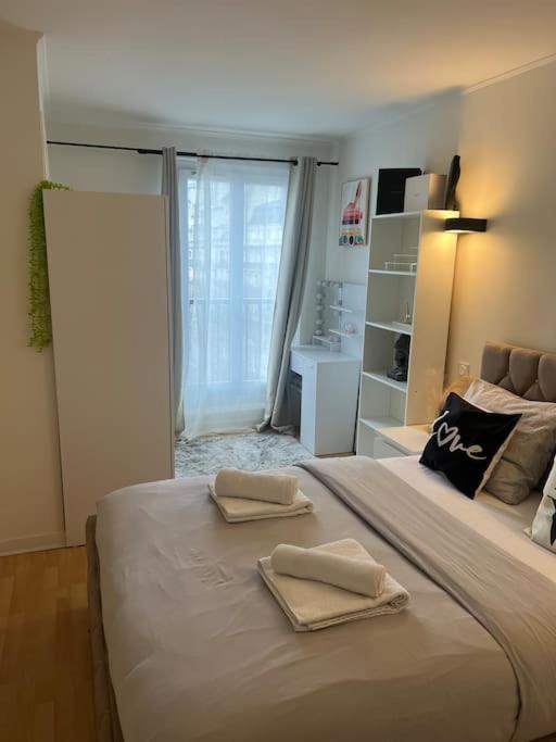 Appartement Paris Vue Tour Eiffel Trocadero Exterior photo